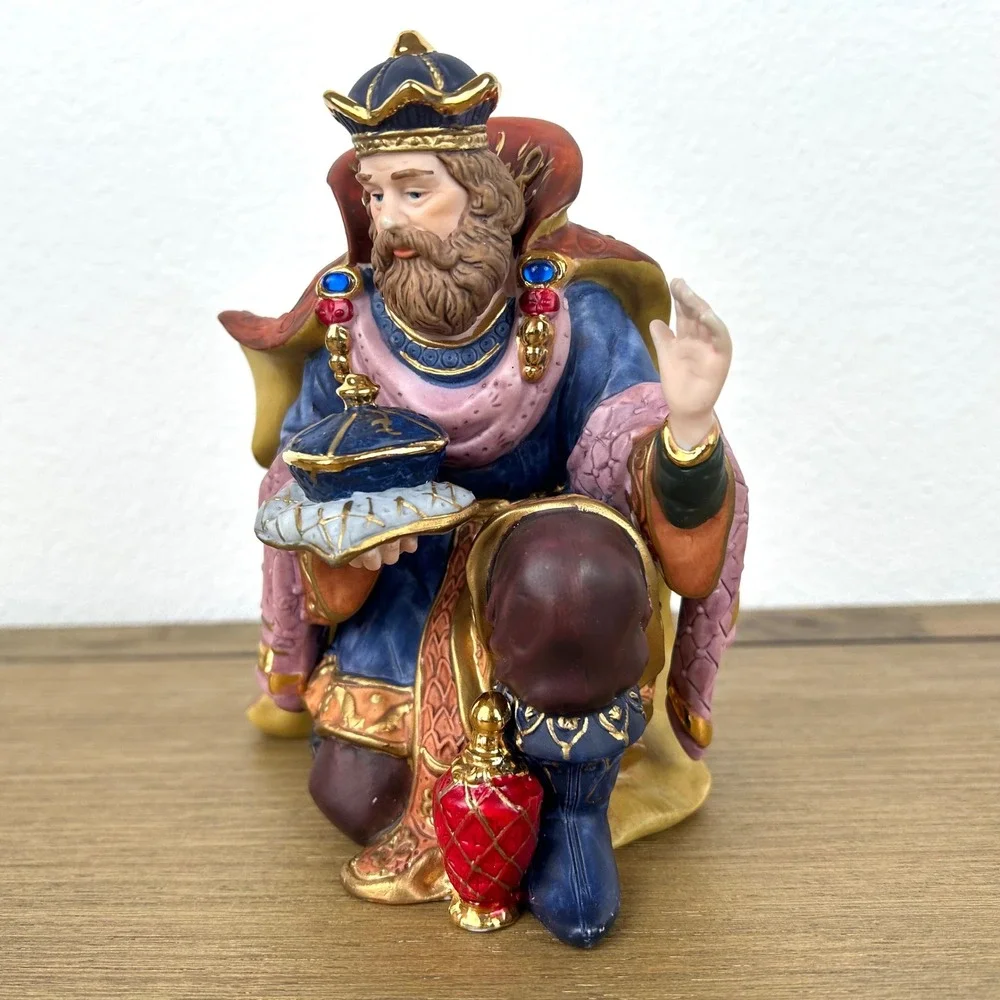Kirkland Signature #75177 Nativity‎ Wise Man Figurine Porcelain Replacement